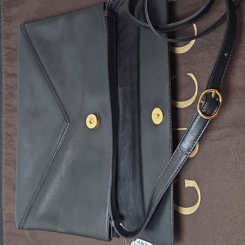GUCCI 1970's Ultra Rare Collectable black leather clutch /crossbody/shoulder bag - Picture 12 of 17